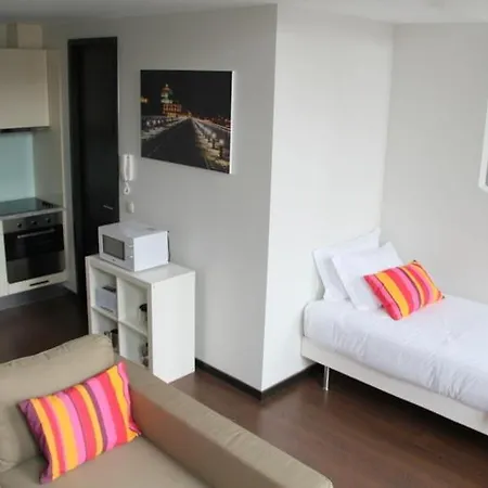 12 Short Term Appartement Oporto